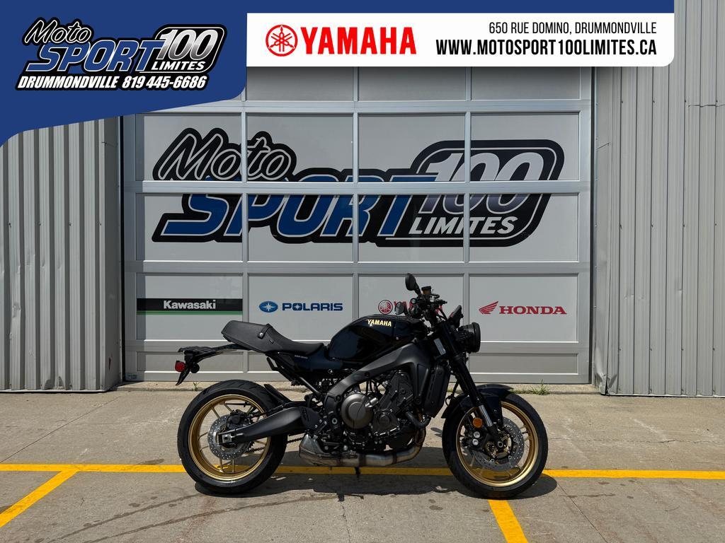 Yamaha XSR900 2025