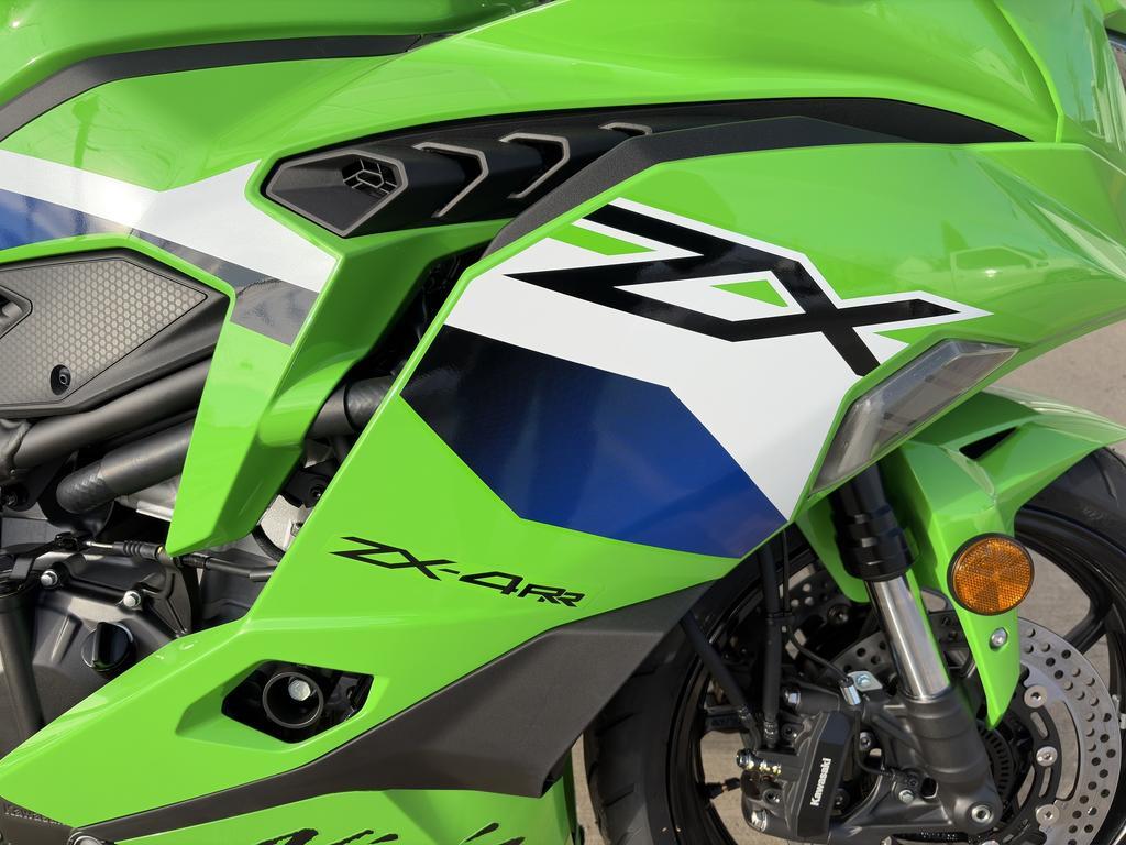 Kawasaki Ninja ZX-4RR KRT 2026
