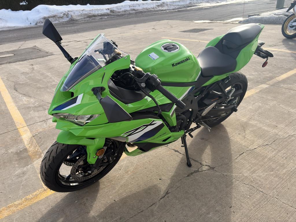 Kawasaki Ninja ZX-4RR KRT 2026