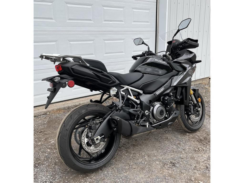 Suzuki GSX-S1000GX 2024