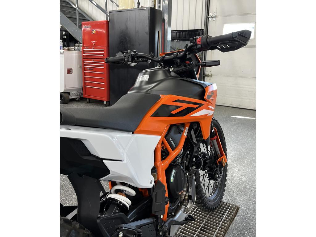 KTM 390 ENDURO R 2025