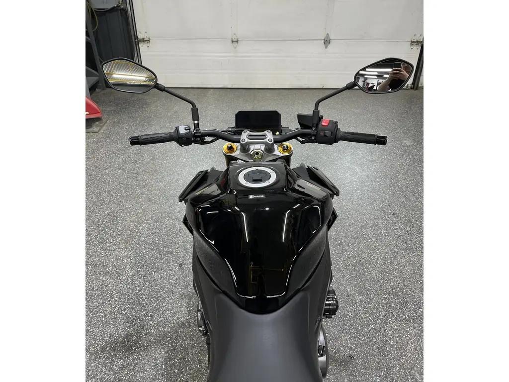 Suzuki GSX-S1000AM5 2025