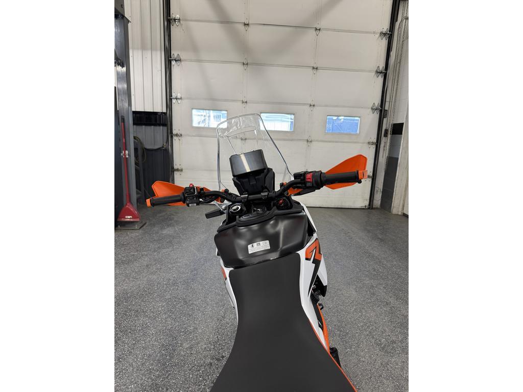 KTM 390 ADVENTURE R 2025