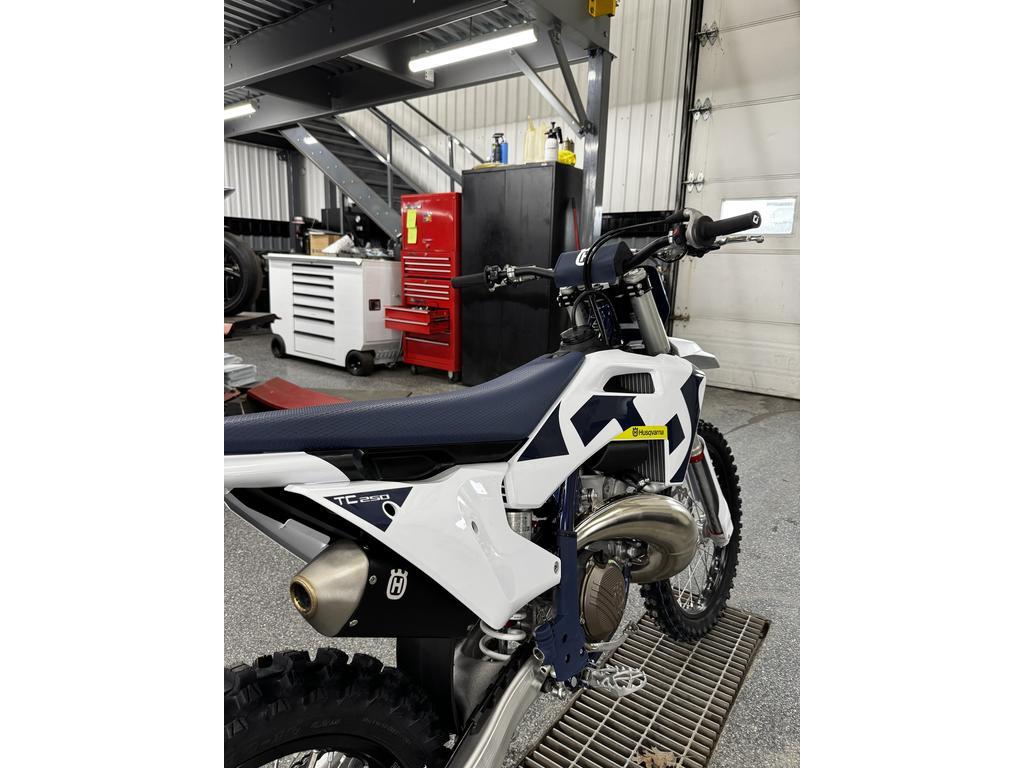 Husqvarna TC250 2026