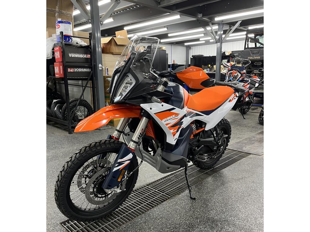 KTM 890 Adventure R 2025