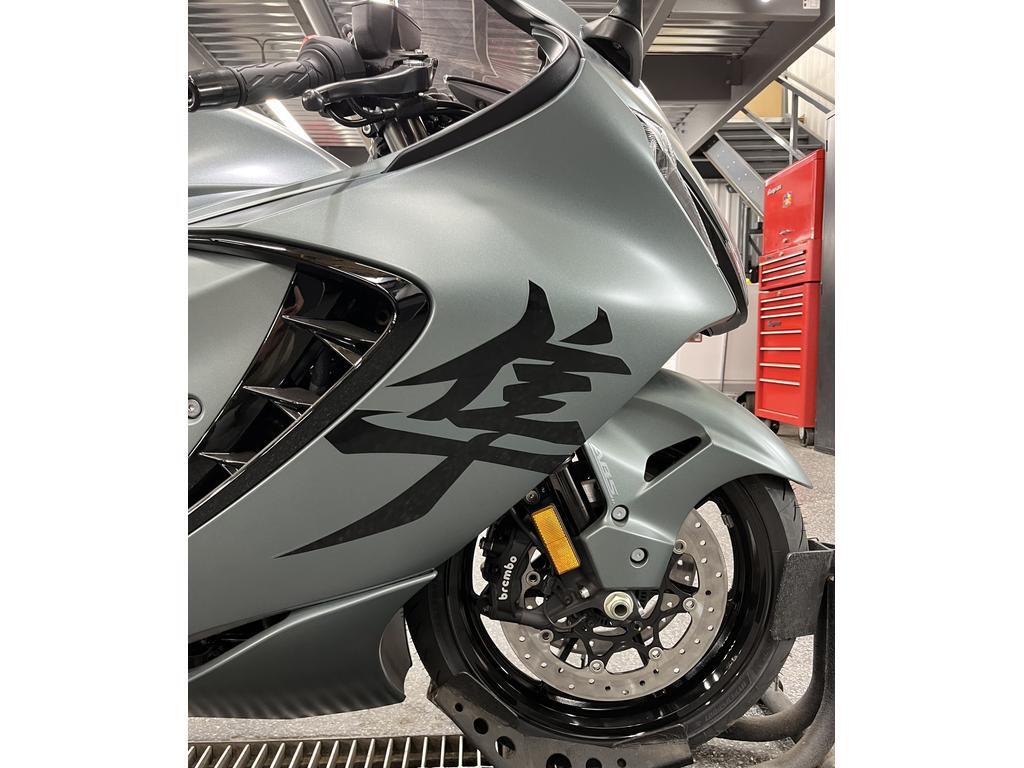 Suzuki Hayabusa 2025