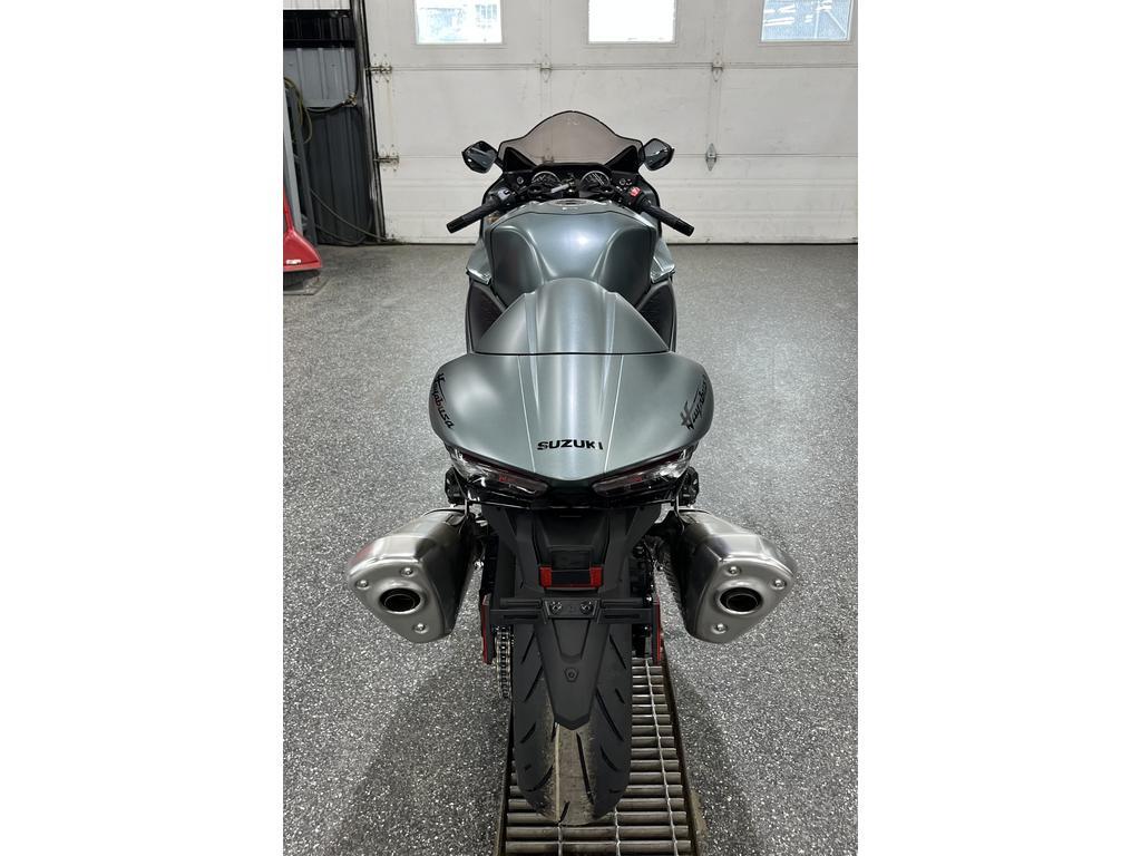 Suzuki Hayabusa 2025