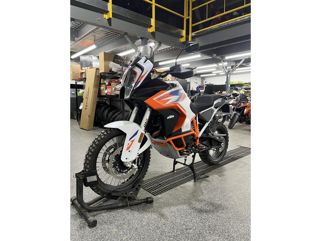 KTM 1290 Super Adventure R 2024