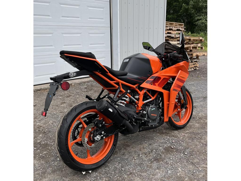 KTM RC 390 2024
