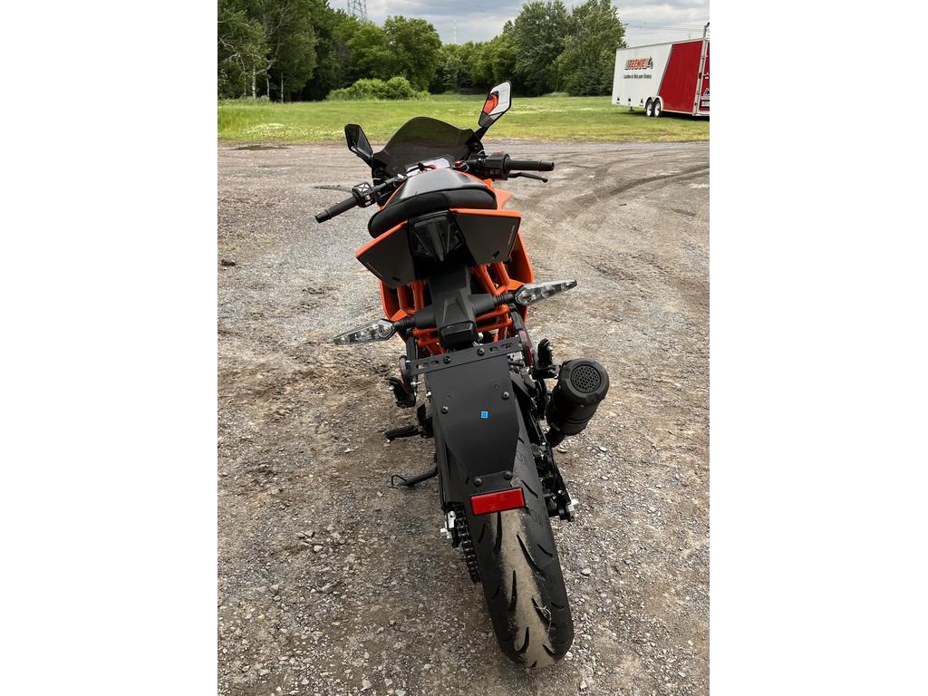 KTM RC 390 2024