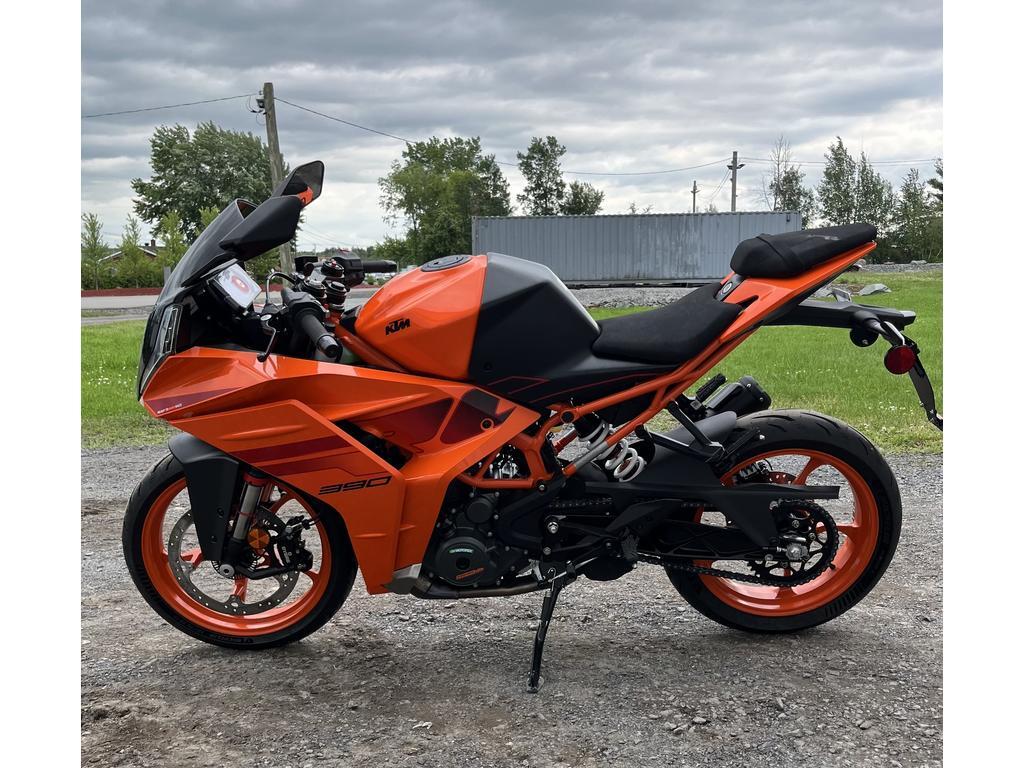 KTM RC 390 2024