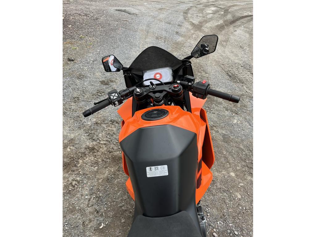 KTM RC 390 2024