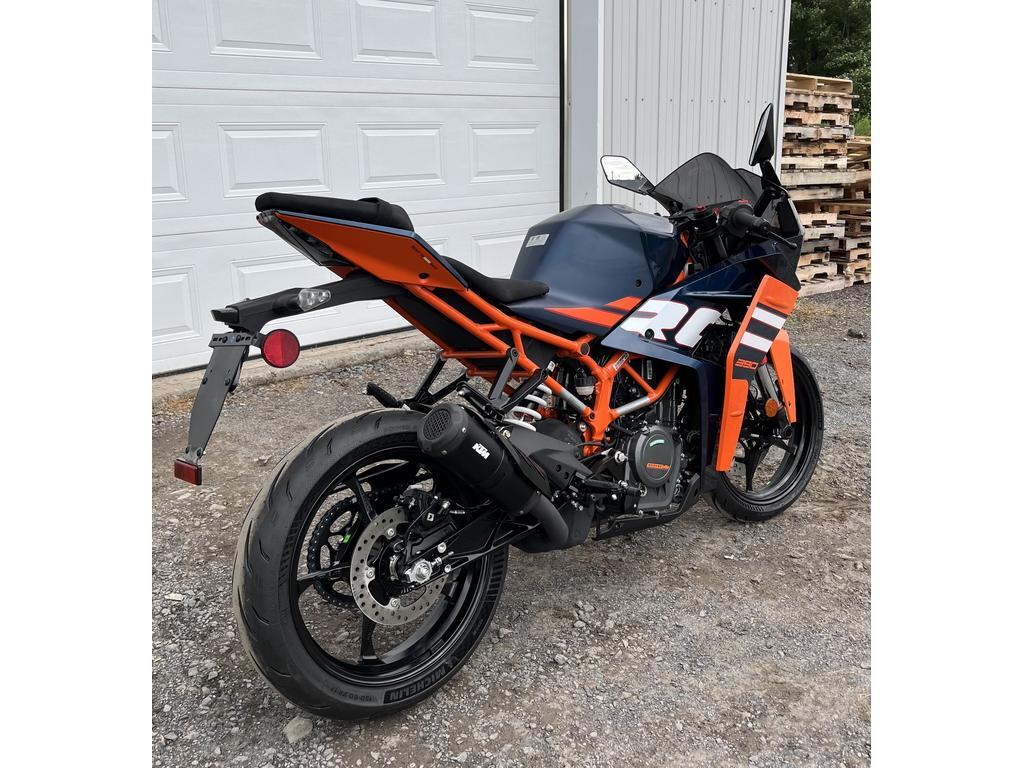 KTM RC 390 2024