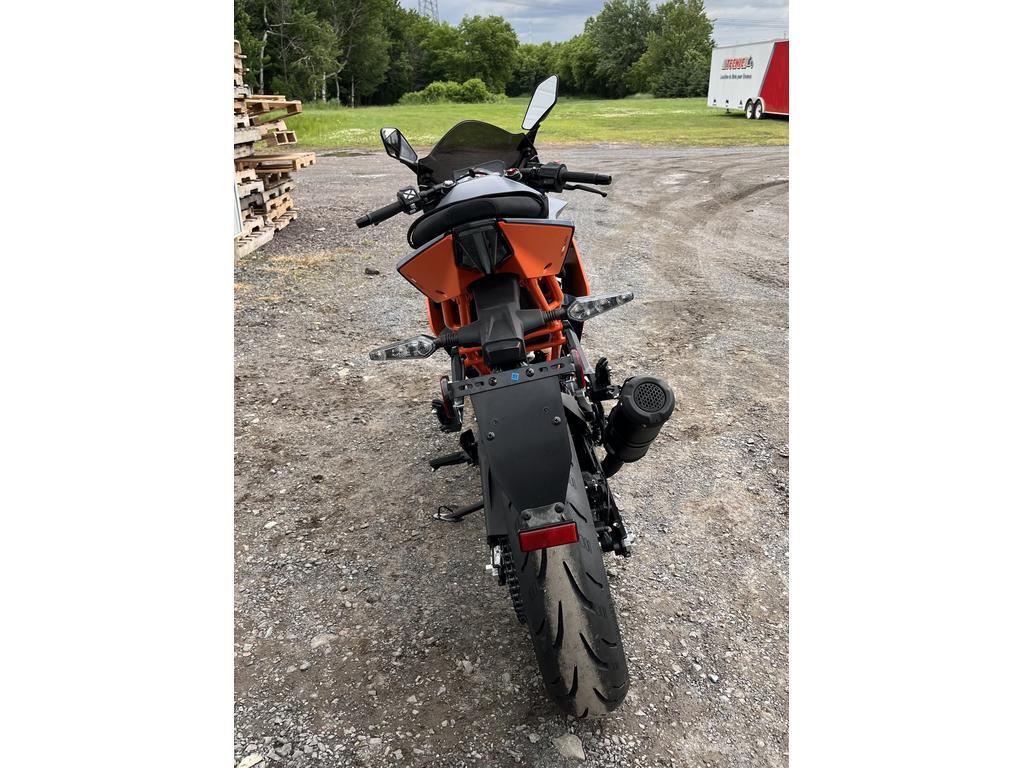 KTM RC 390 2024