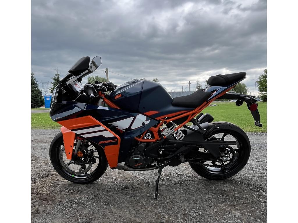 KTM RC 390 2024