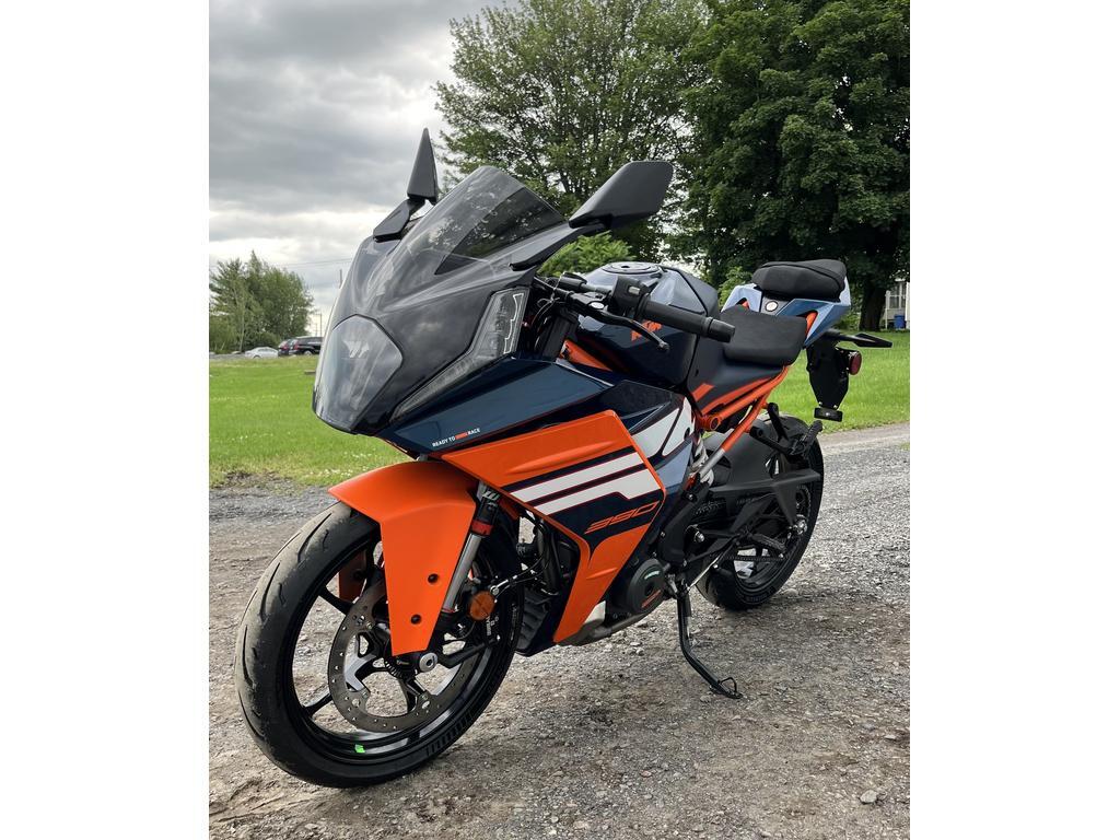 KTM RC 390 2024