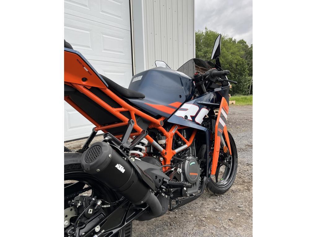 KTM RC 390 2024