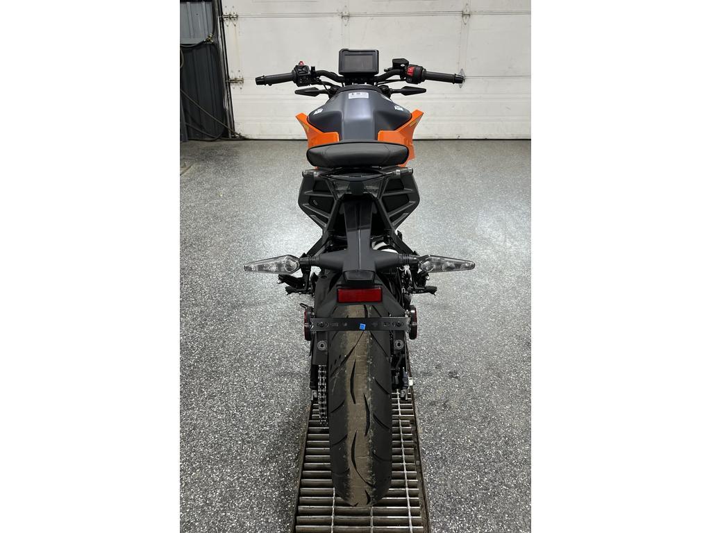 KTM 250 DUKE 2024