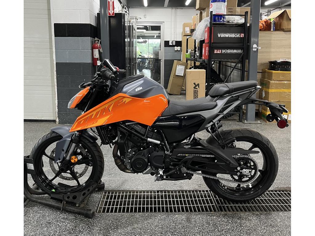 KTM 250 DUKE 2024