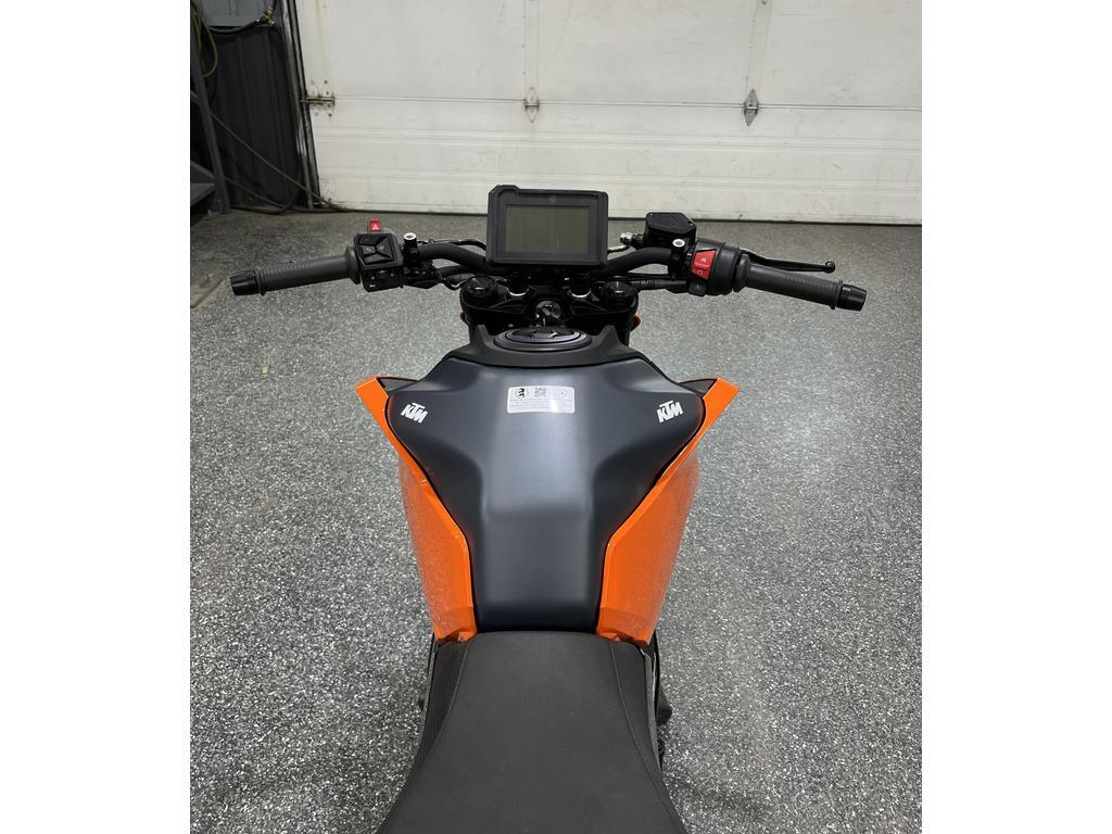 KTM 250 DUKE 2024