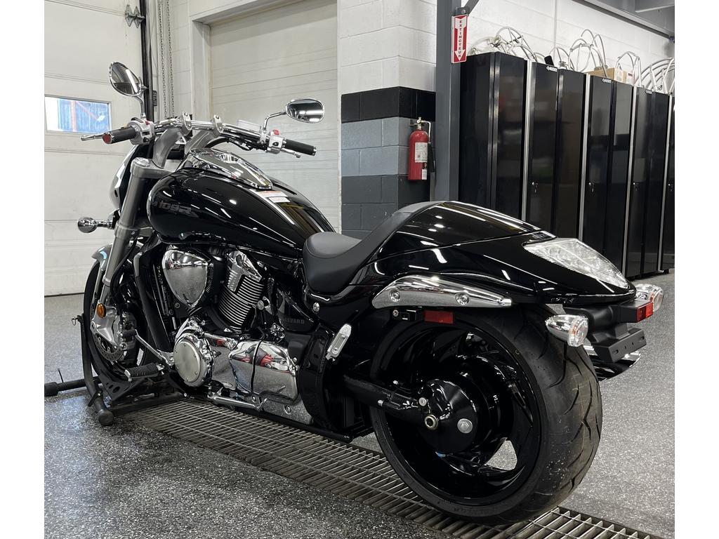 Suzuki Boulevard M109R 2025