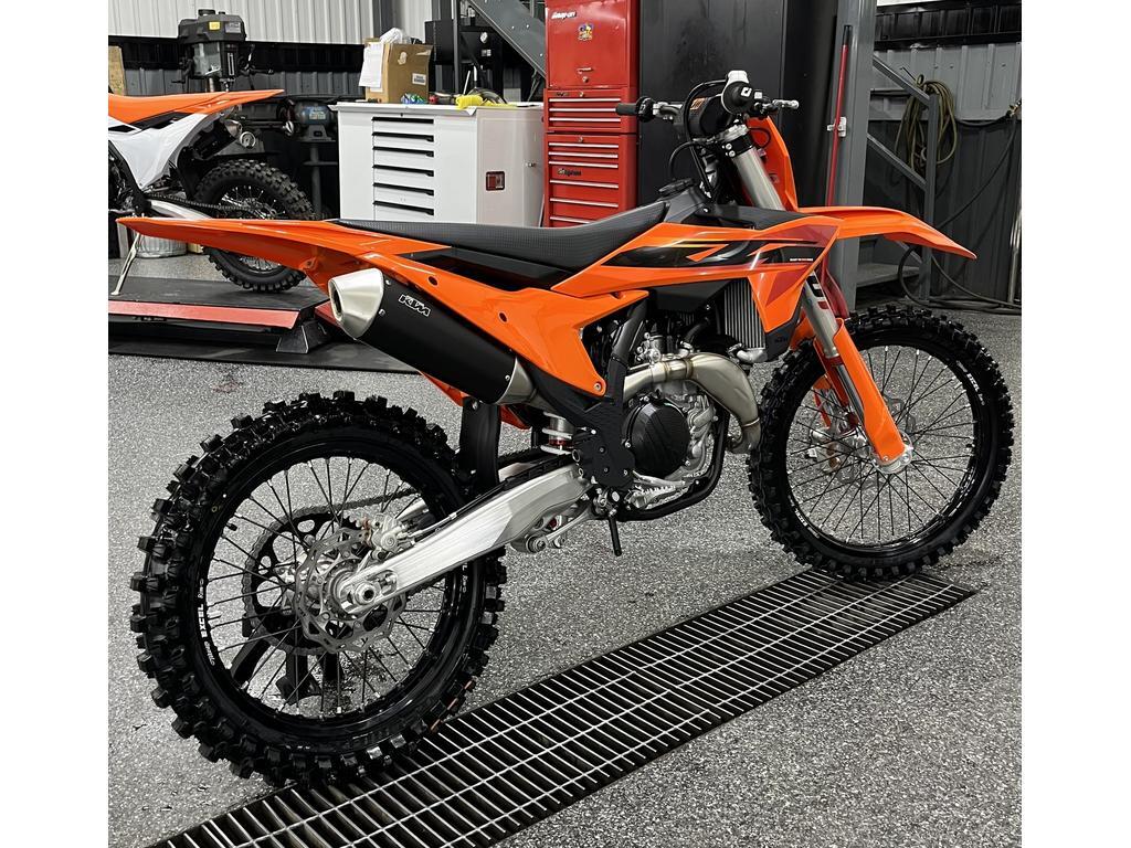 KTM 450 SX-F 2025
