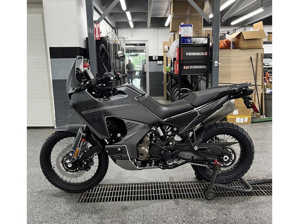 Husqvarna Norden 901 2025