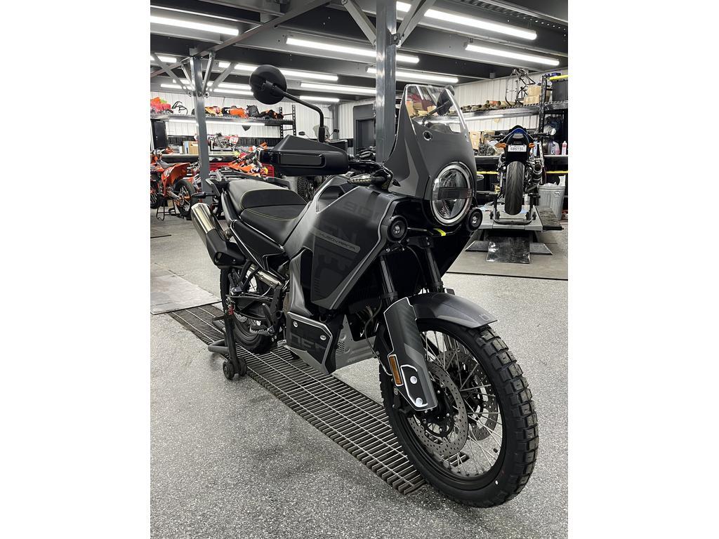 Husqvarna Norden 901 2025