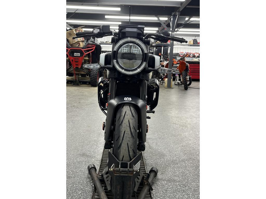 Husqvarna VITPILEN 401 B.D. 2024