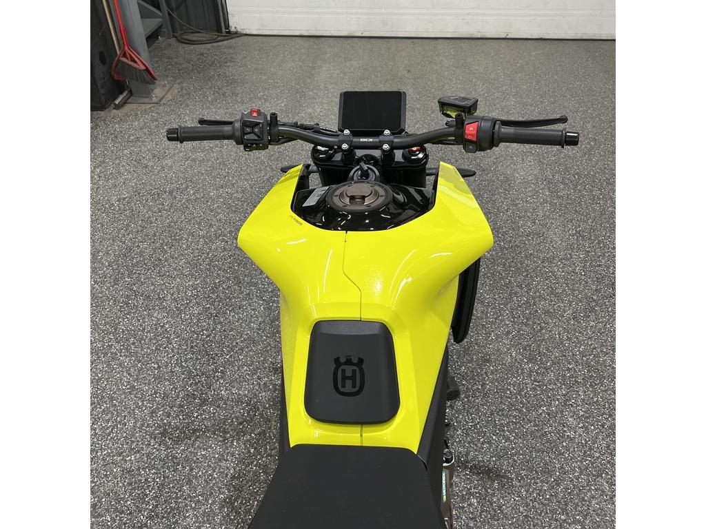 Husqvarna Vitpilen 801 2025