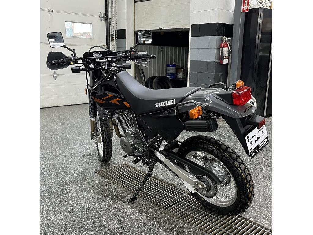 Suzuki DR650SE 2025