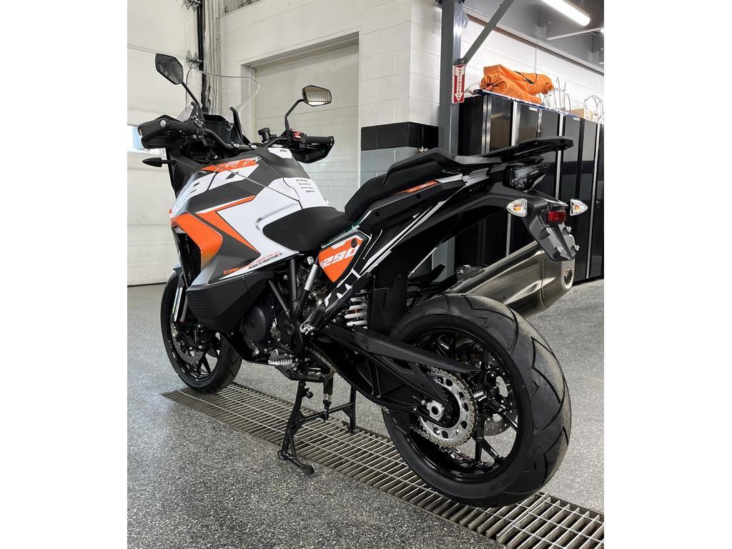 KTM 1290 ADVENTURE S 2024