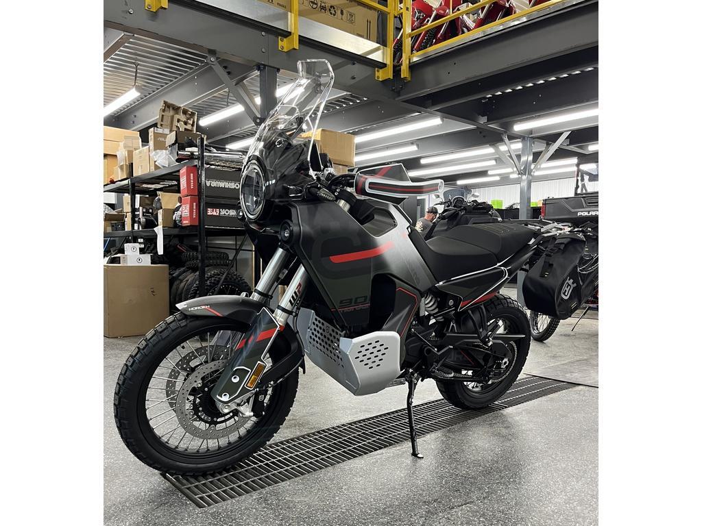 Husqvarna NORDEN 901 EXPEDITIO 2025