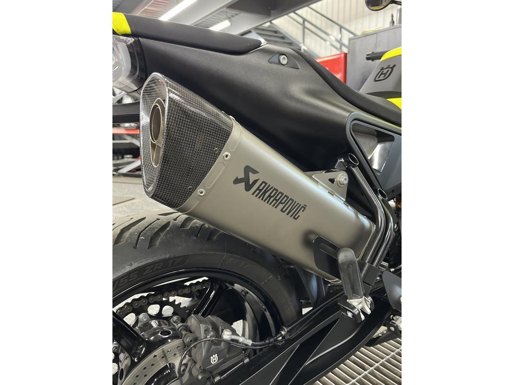 Husqvarna VITPILEN 8 2025