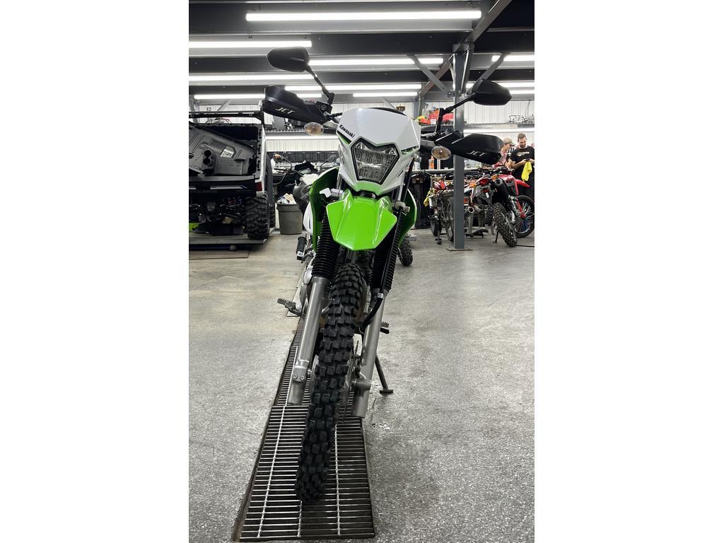 Kawasaki KLX230 2023