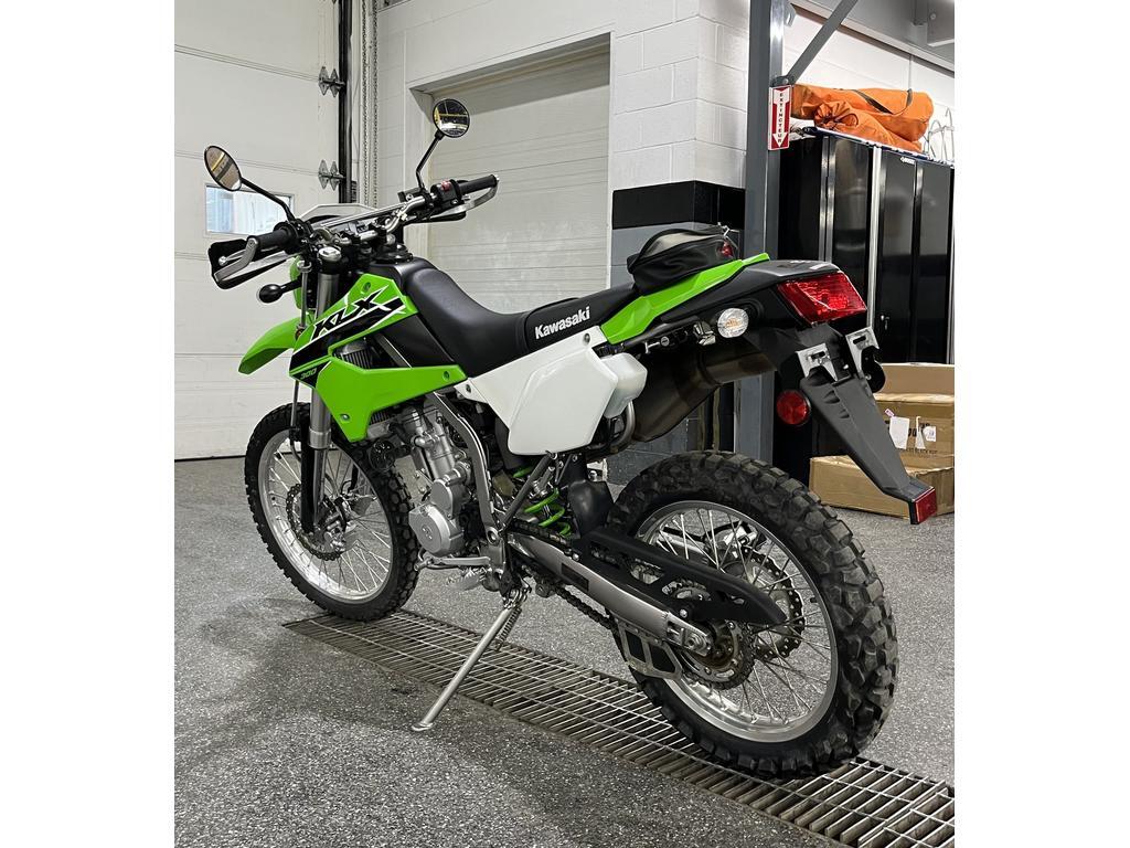 Kawasaki KLX300 2023