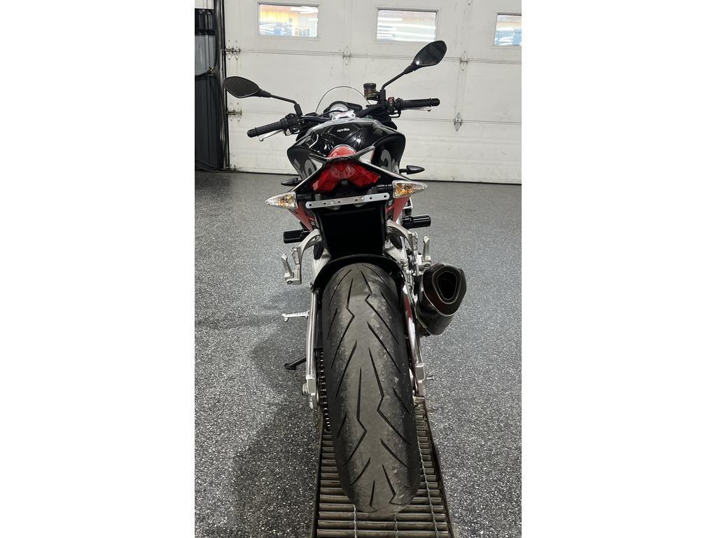 Aprilia TUONO 1100 2016