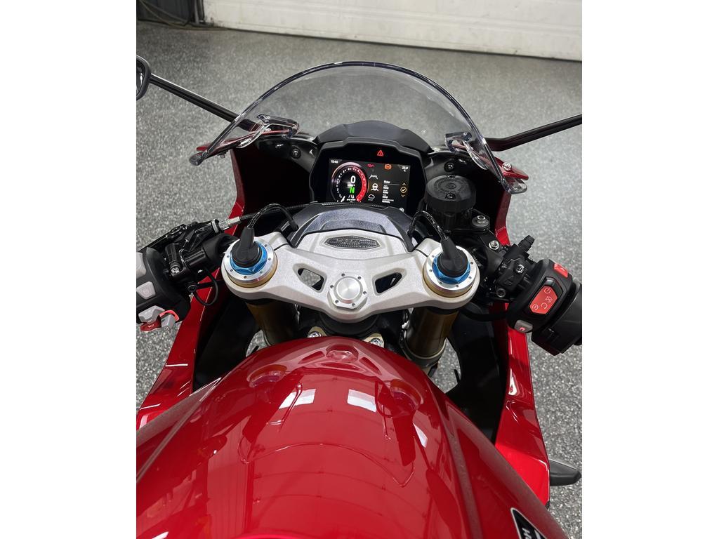 Triumph SPEED TRIPPLE 1200 RR 2023