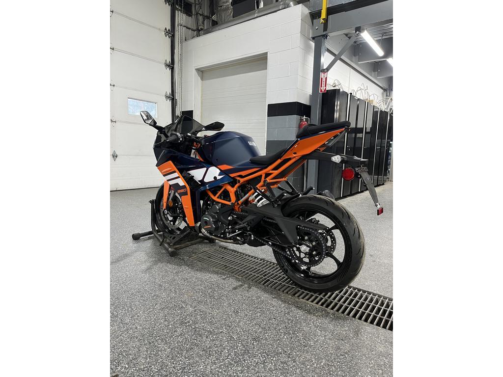 KTM RC 390 2024