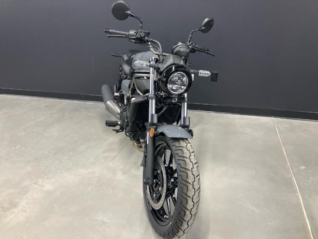 Kawasaki Eliminator 500 2024