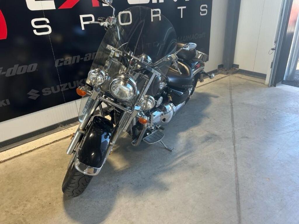 Suzuki VL150 2003
