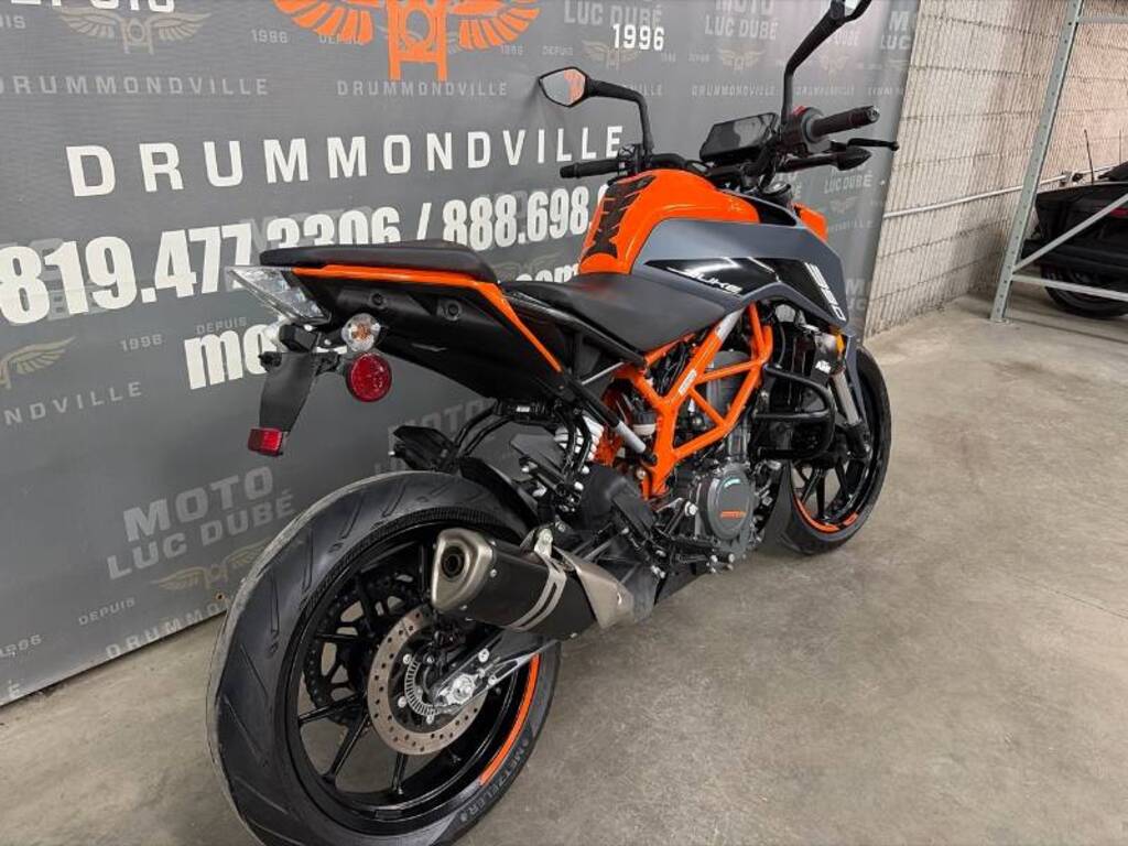 KTM 390 Duke 2023