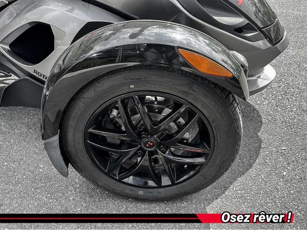 Can-Am SPYDER RSS SM5 NOUVEAU PRIX 2012