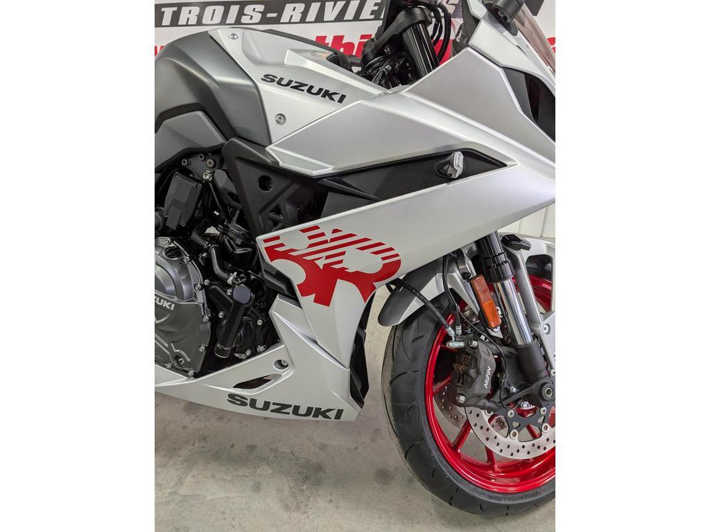 Suzuki GSX-8R 2024