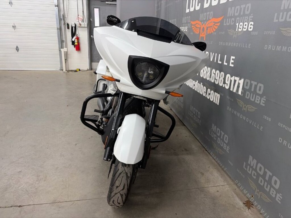 Victory Motorcycles Cross Country 2016