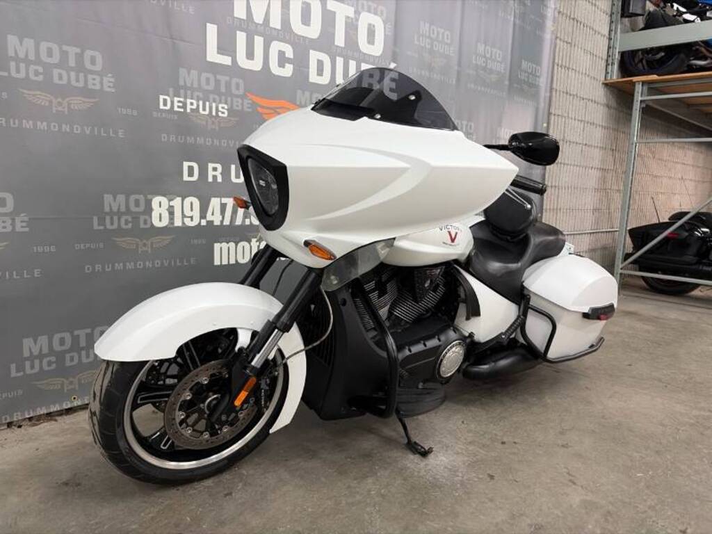 Victory Motorcycles Cross Country 2016