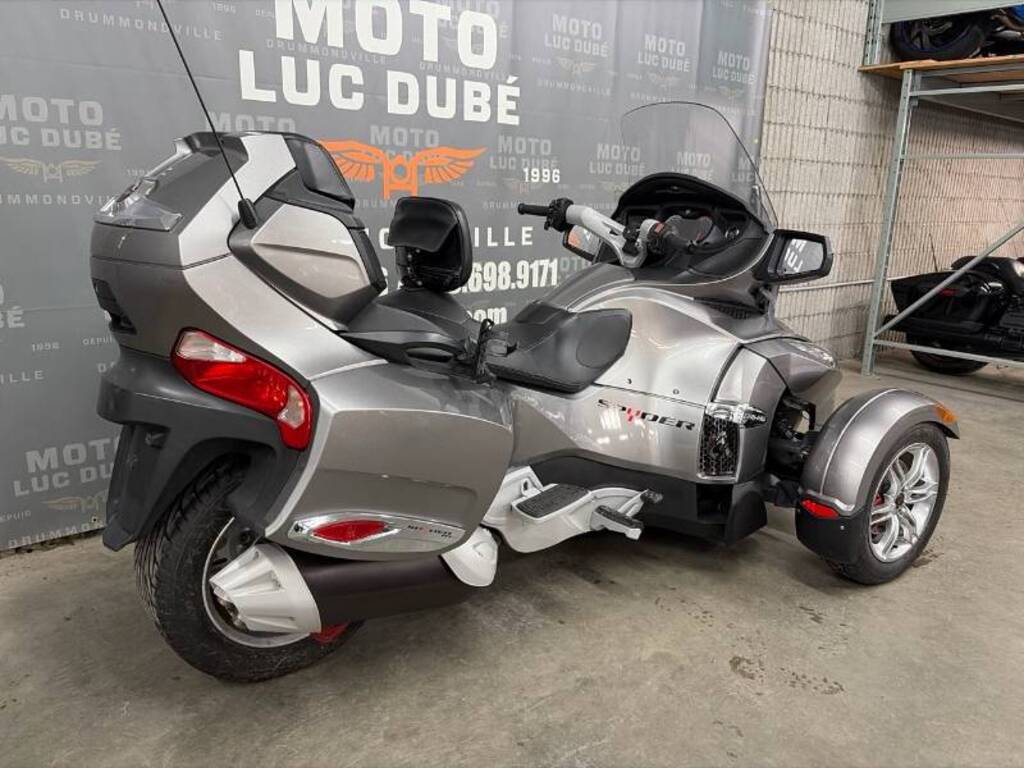 Can-Am Spyder RT-S SE5 2011
