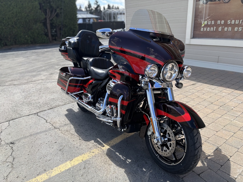 Harley-Davidson FLHTKSE CVO Ultra Limited Screamin Eagle 2017