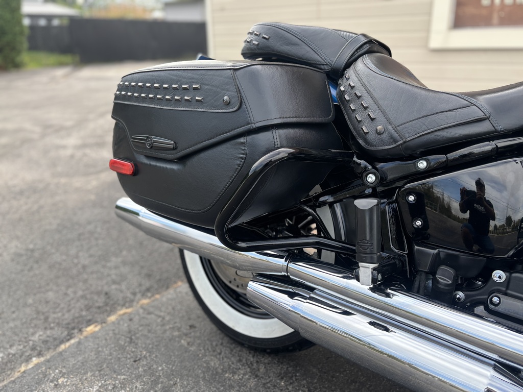 Harley-Davidson FLHCS Heritage Classic 114 2018