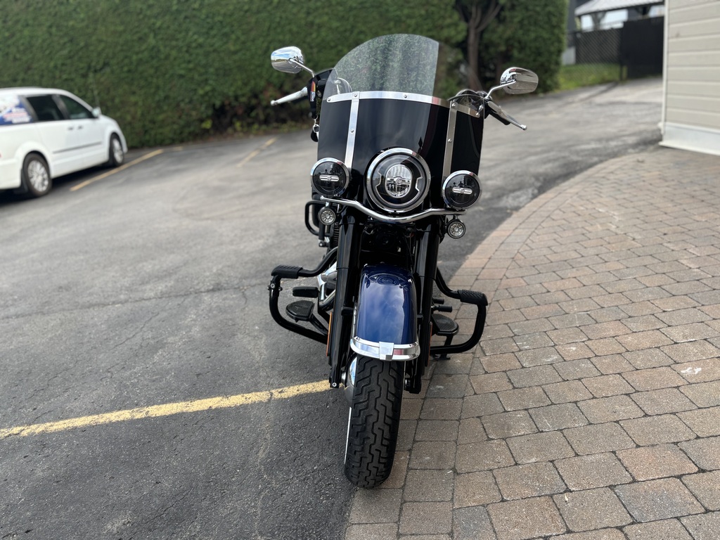 Harley-Davidson FLHCS Heritage Classic 114 2018